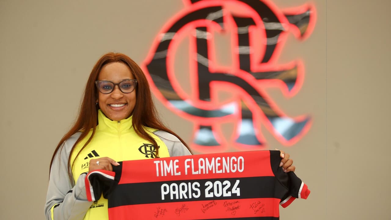 Medalhistas olímpicos fazem festa e celebram tetracampeonato do Flamengo na Libertadores