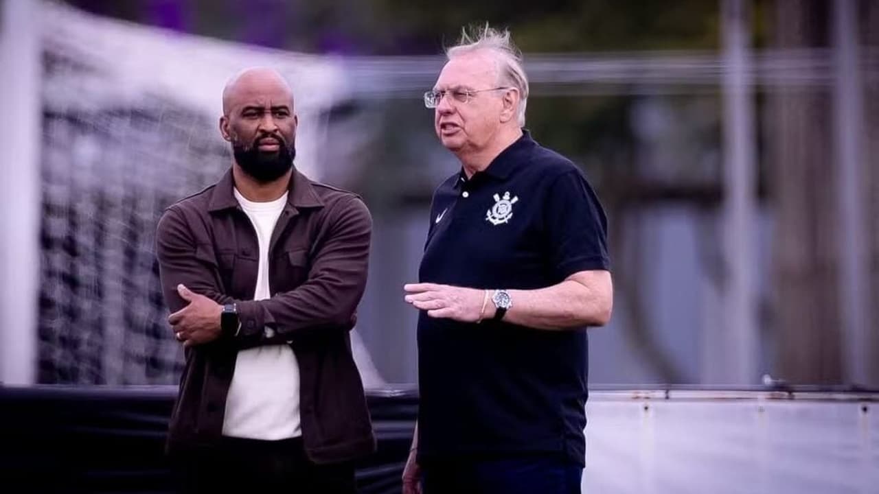 Corinthians apoia contratação de Fabinho Soldado e elogia trabalho de Dorival: 