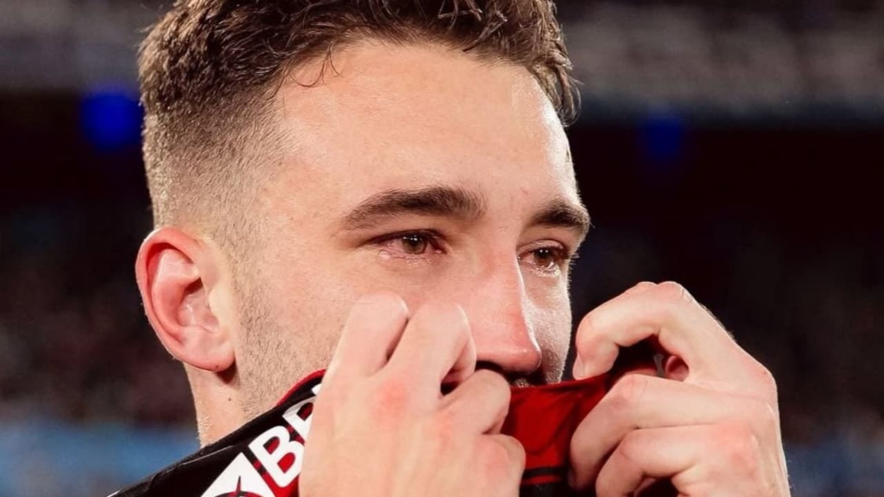 Léo Ortiz revela bastidores da conversa com Filipe Luís e admite: Seria melhor para o jogo