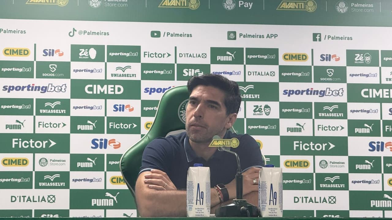 Abel Ferreira cobra empenho do Palmeiras e destaca talentos da base em busca de vitórias