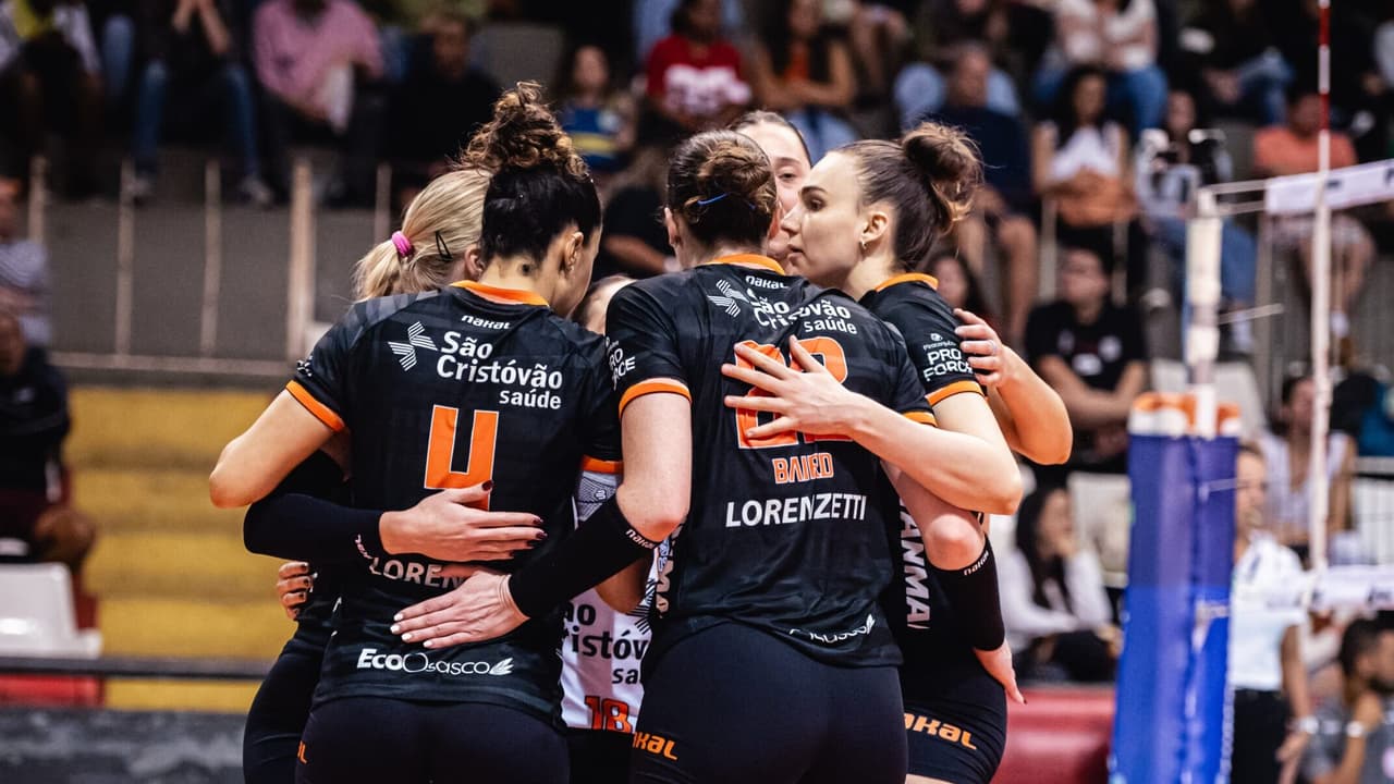 Osasco e Flamengo se enfrentam na Superliga Feminina: clássico agita torcida com grandes expectativas
