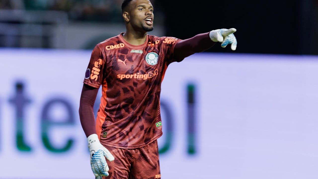 Carlos Miguel em destaque na disputa entre Juventude e Palmeiras: 