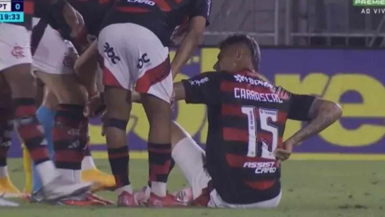 Flamengo se pronuncia e atualiza situação de Carrascal; futuro do jogador em análise