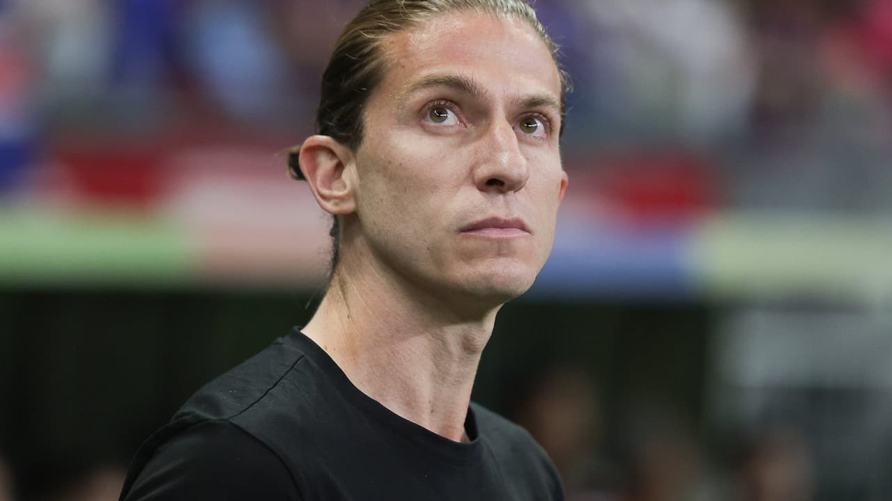 Flamengo se posiciona e contesta rumores sobre saída de Filipe Luís, futuro incerto em jogo