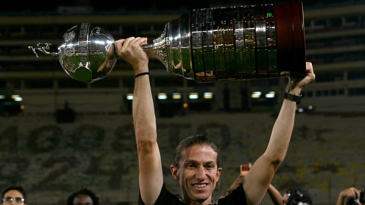 Filipe Luís dispara reação surpreendente após título do Flamengo: Sensação de 2019