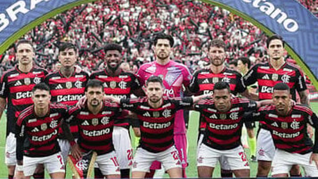 Flamengo em alerta: jogador admite negociação com Palmeiras nos bastidores do futebol