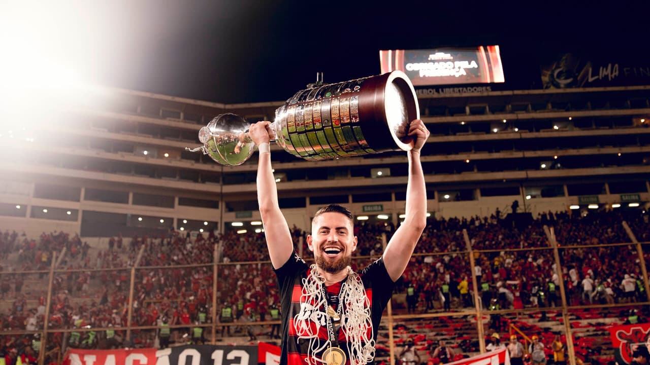 Jorginho, incrédulo com o Flamengo, projeta grande festa no Rio após conquistar tudo na Europa