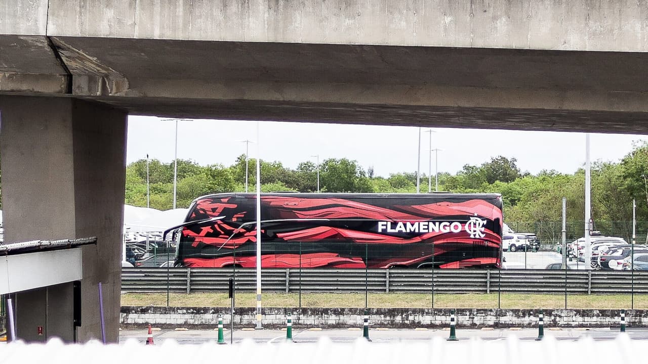 Flamenguistas em peso: acompanhe a mobilização intensa dos torcedores rumo ao estádio!