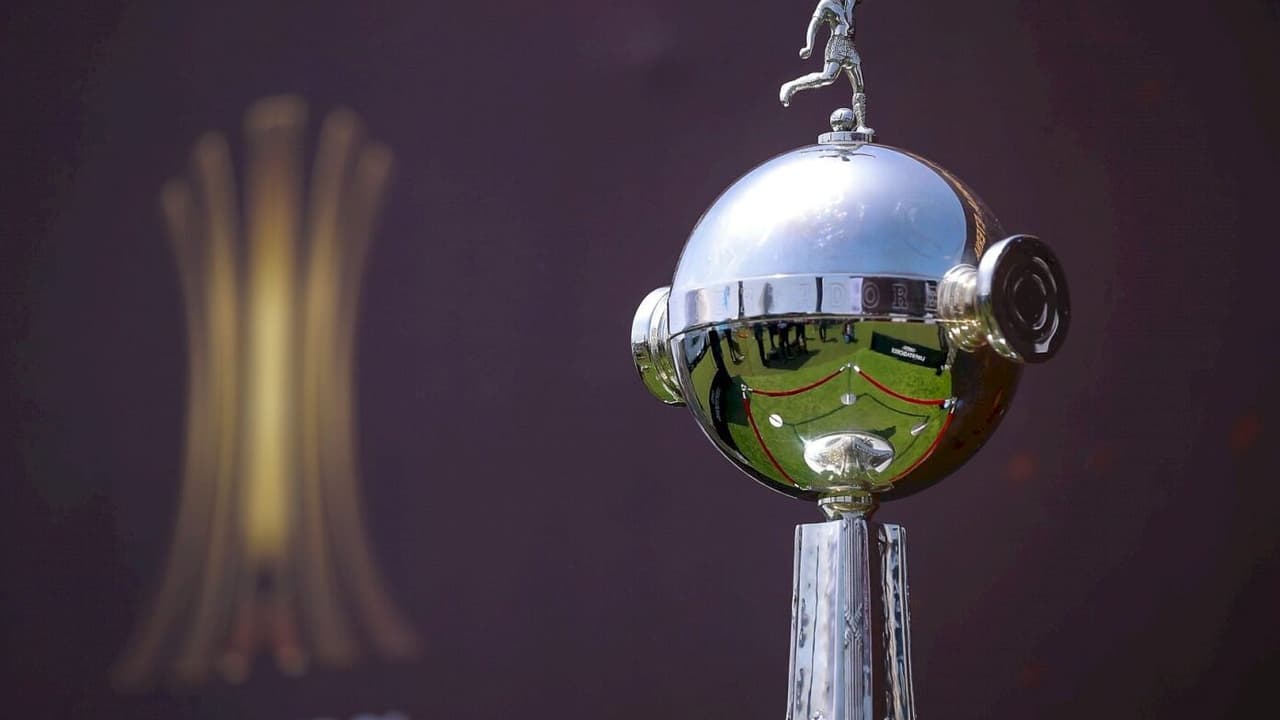 Palmeiras e Flamengo: final da Libertadores sofre atraso e novo horário é confirmado nos bastidores