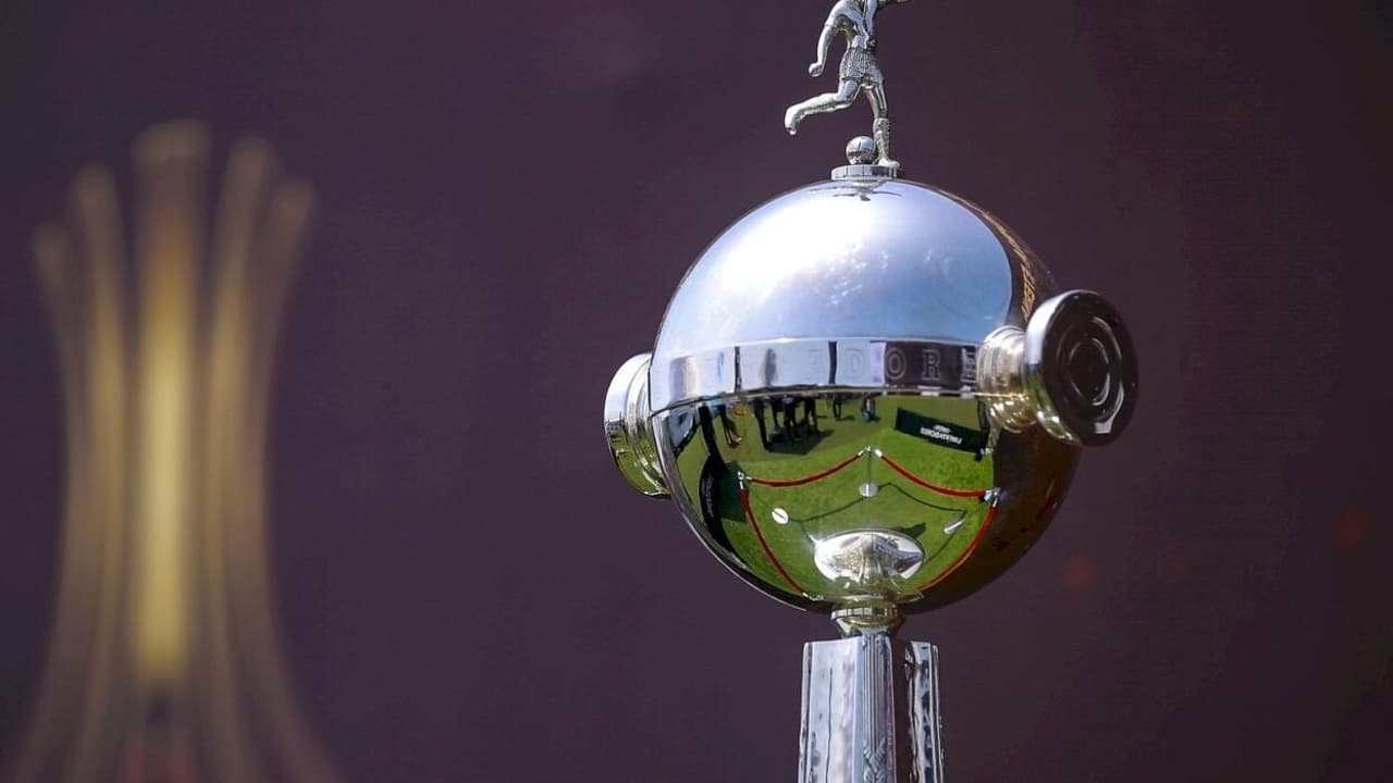 Flamengo e Palmeiras se preparam para a final da Libertadores: Conmebol revela horário decisivo