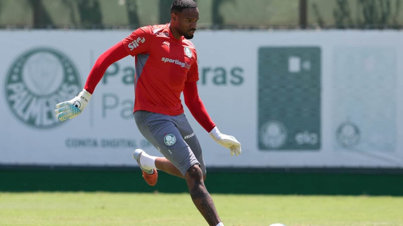 Carlos Miguel avalia temporada: Palmeiras fecha ciclo com finais e desafios à vista