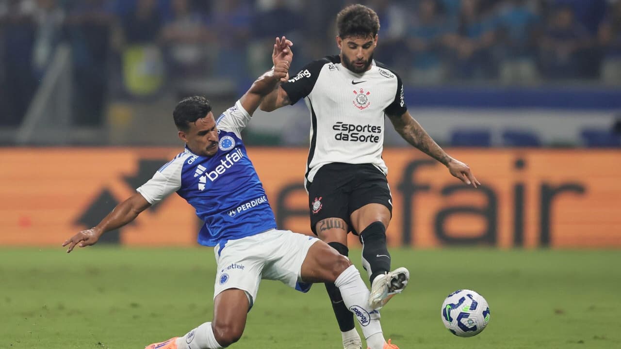 Cruzeiro desafia Corinthians em semifinal da Copa do Brasil, com tudo a decidir no Mineirão