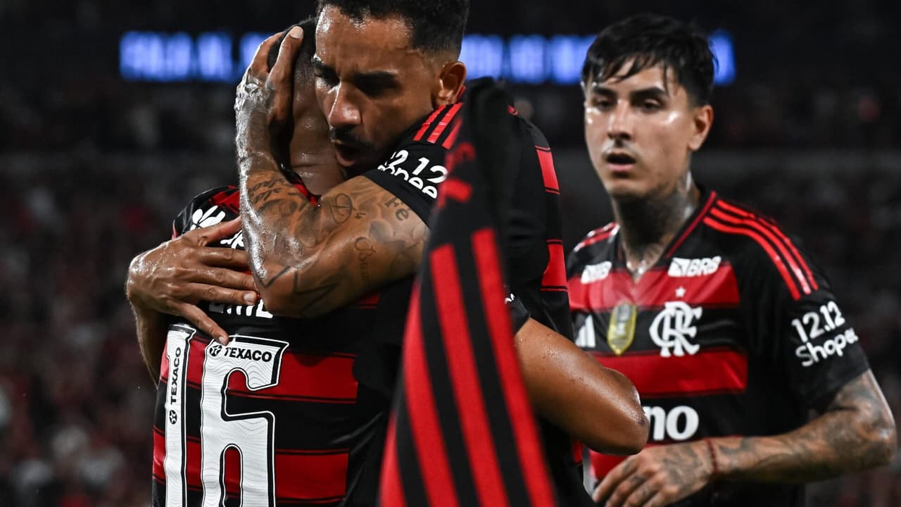 Flamengo dispara em direção ao título: vence Ceará e conquista o Brasileirão 2025 com garra e emoção