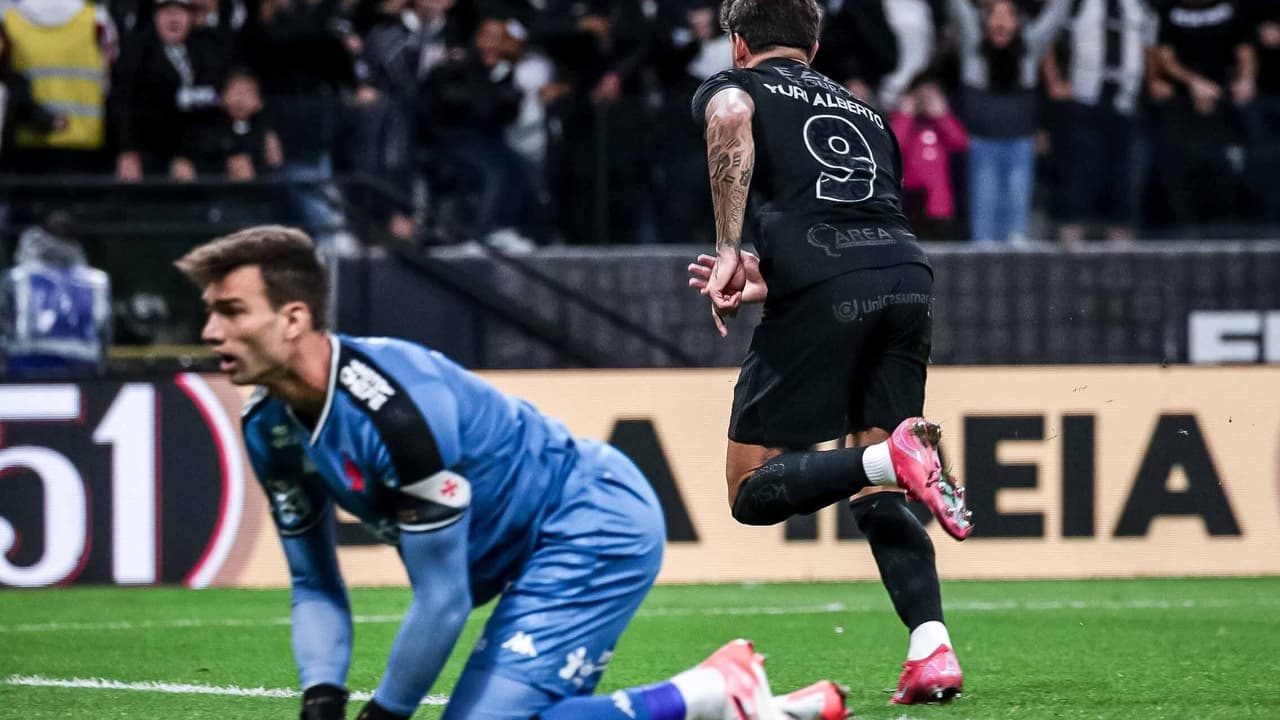 Vasco desafia Corinthians em busca da primeira vitória na Neo Química Arena em jogo decisivo