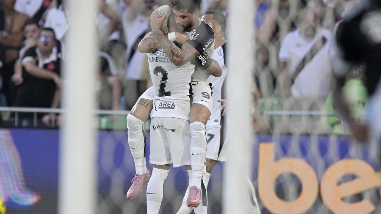 Matheuzinho reage e esclarece desavença com Yuri Alberto após a final da Copa do Brasil