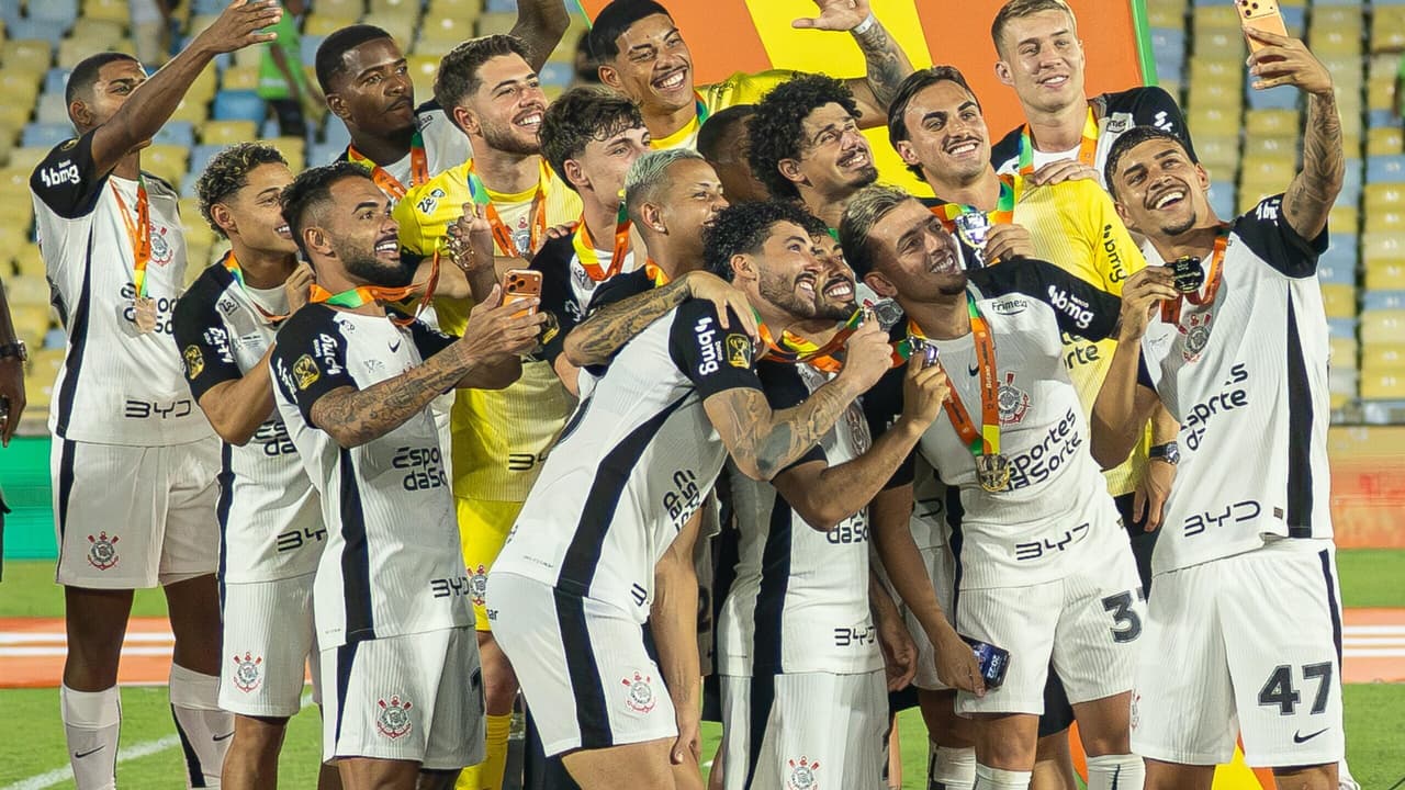 Corinthians em busca do herói: torcedores escolhem o jogador mais decisivo de 2025