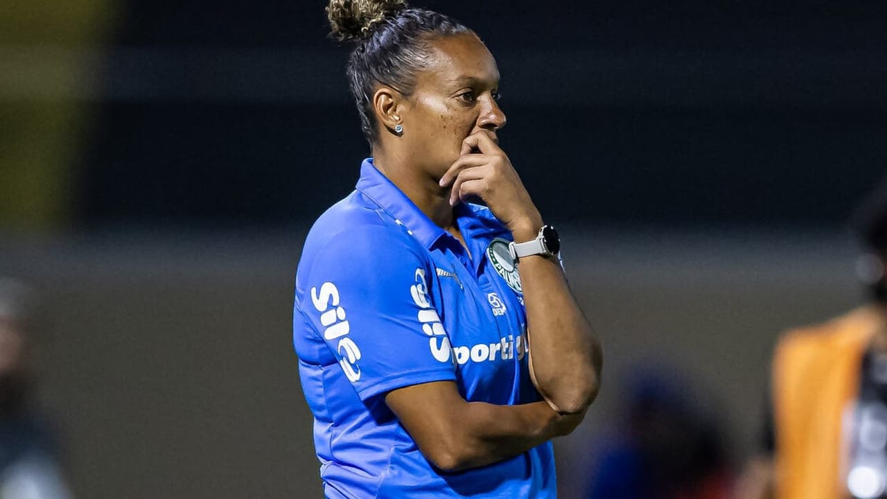 Palmeiras atropela o Corinthians por 5 a 1, com nó tático de Rosana Augusto em clássico decisivo