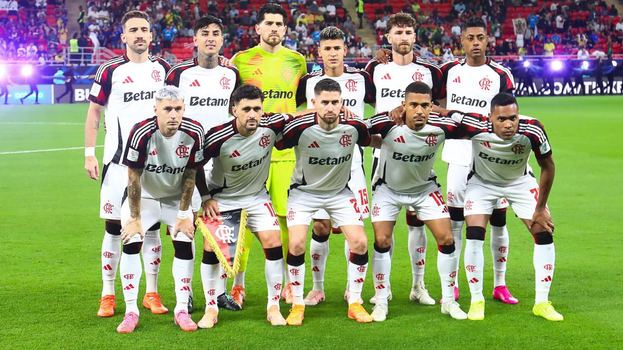 Filipe Luís analisa reviravolta do Flamengo no segundo tempo e a vitória decisiva sobre o Cruz Azul