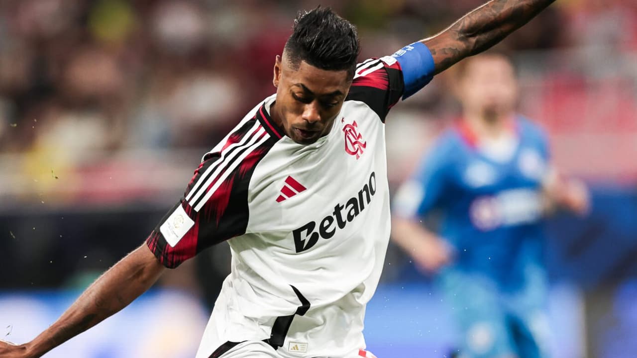 Bruno Henrique dispara após derrota do Flamengo para o PSG: Ninguém irá apagar