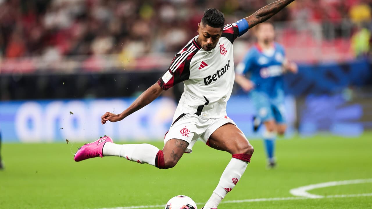 Bruno Henrique reage a desafio do Cruz Azul e admite: Mundial sempre é difícil