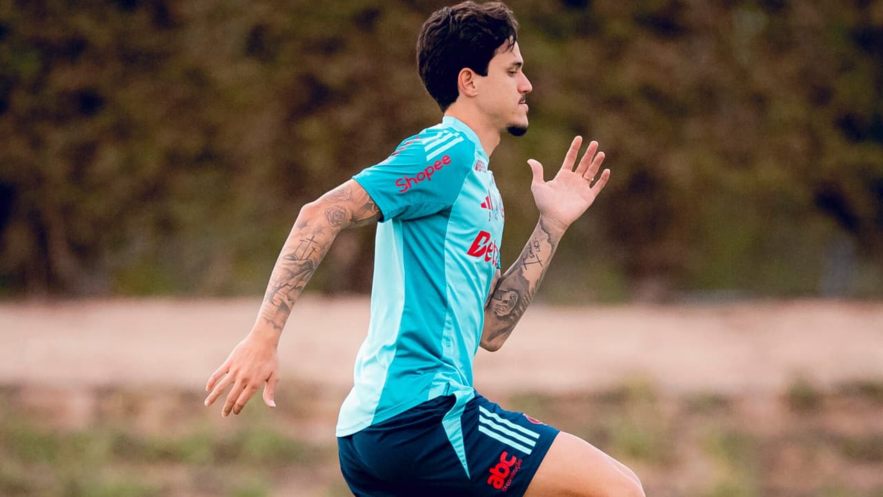 Pedro intensifica treinos com o Flamengo e fortalece suas chances no Mundial em destaque