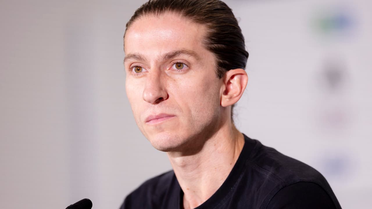 Filipe Luís contesta opiniões de Luis Enrique: Flamengo também hesita em encarar o PSG