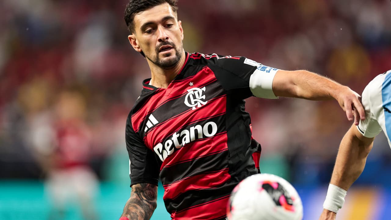 Arrascaeta celebra maturidade do Flamengo antes do desafio decisivo contra o PSG no Mundial