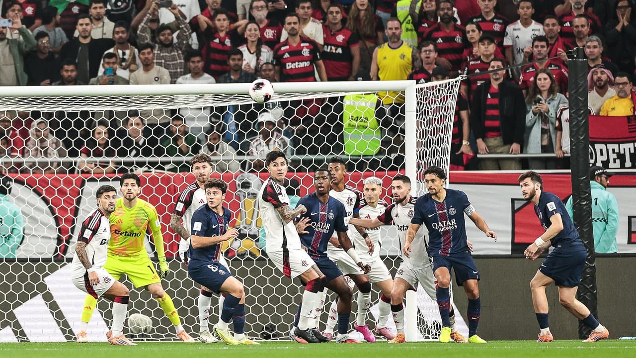 Jornalista critica decisão polêmica de astro do Flamengo contra PSG: Equivocada e desastrosa