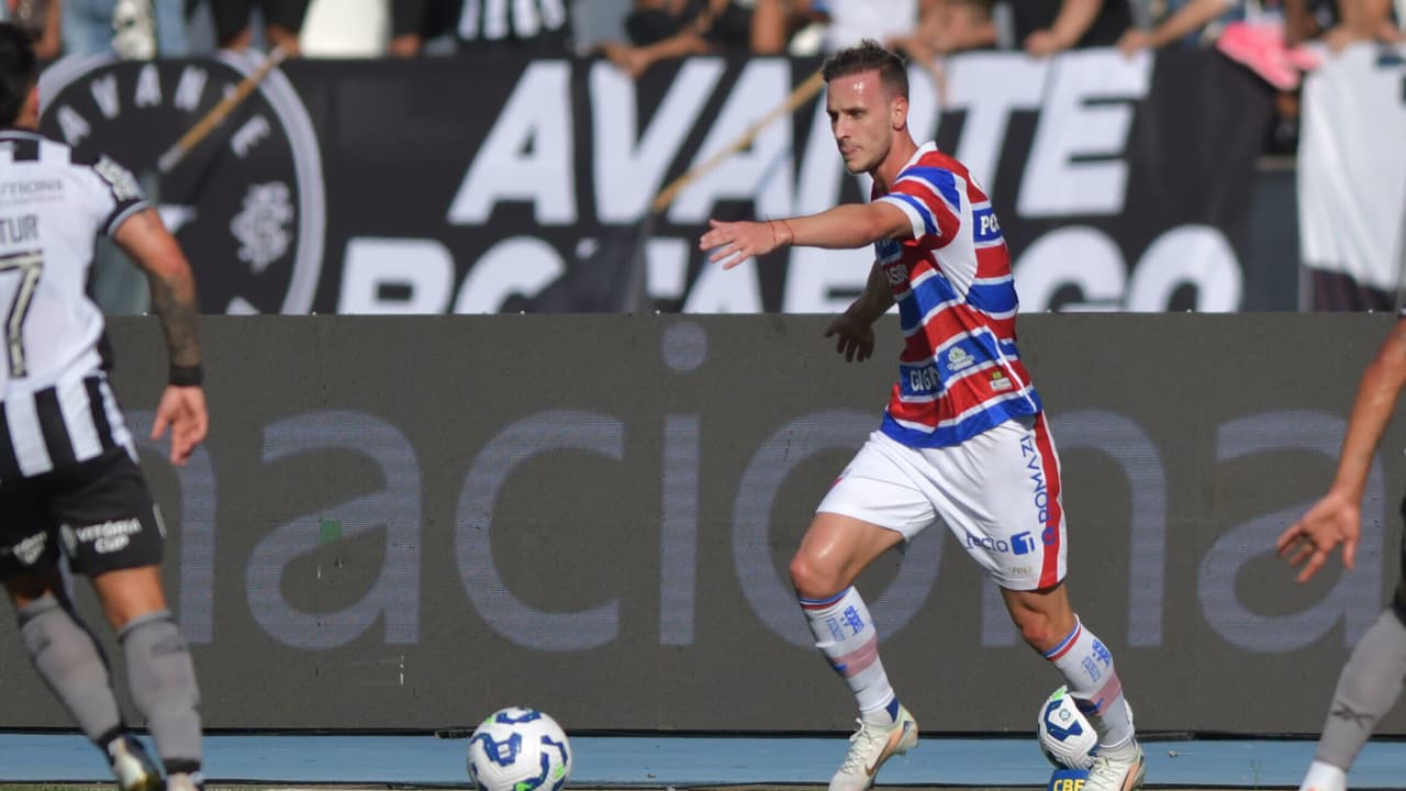 Fortaleza perde para o Botafogo e cai para a Série B