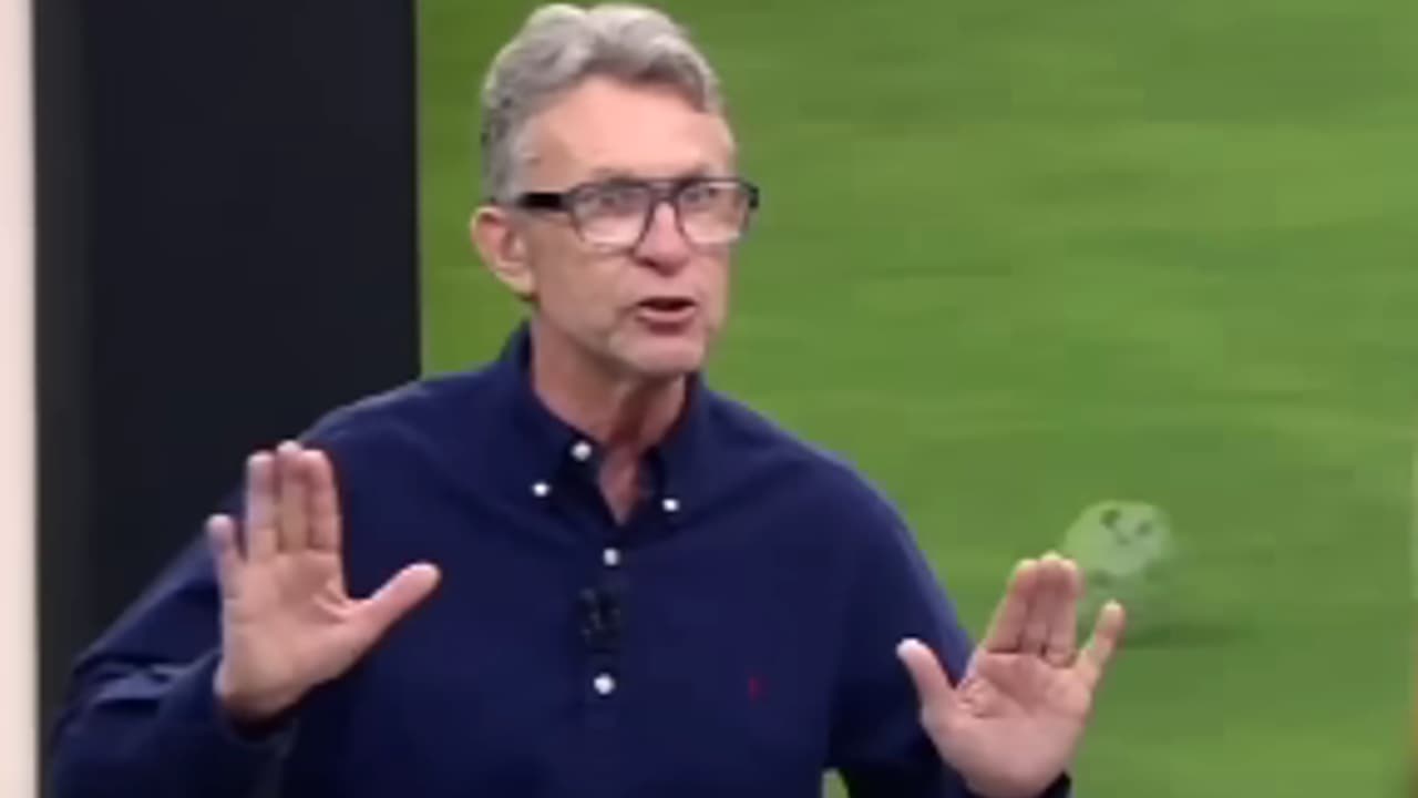 Neto desafia Dorival a escalar medalhões contra o Vasco na final da Copa do Brasil, em jogo decisivo