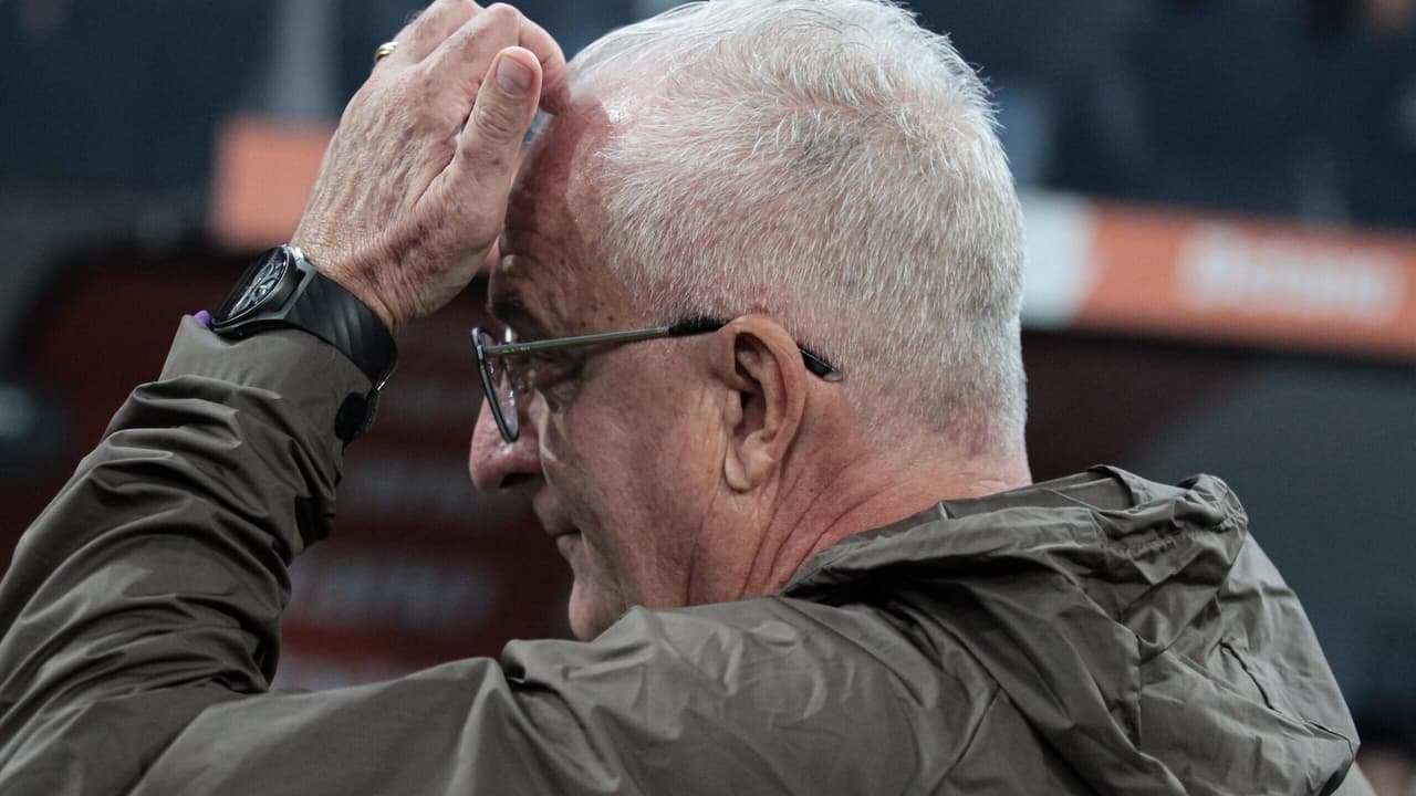 Decisão polêmica de Dorival Júnior em Corinthians x Vasco revolta torcedores: 