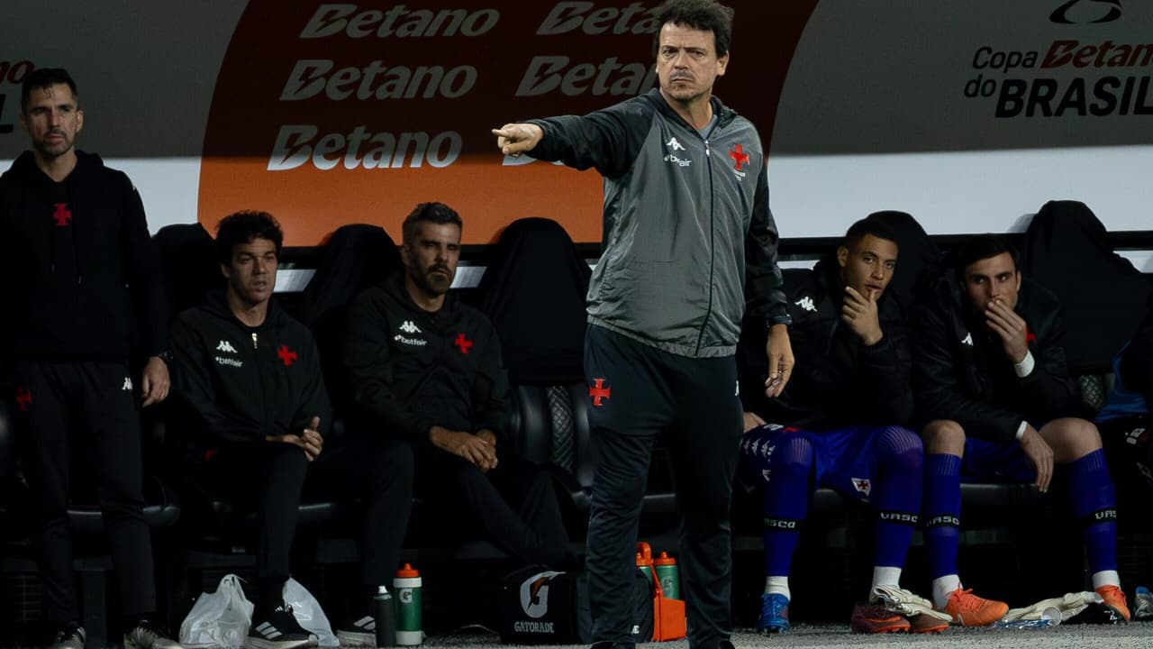Diniz revela escalação do Vasco para a decisiva final da Copa do Brasil contra o Corinthians