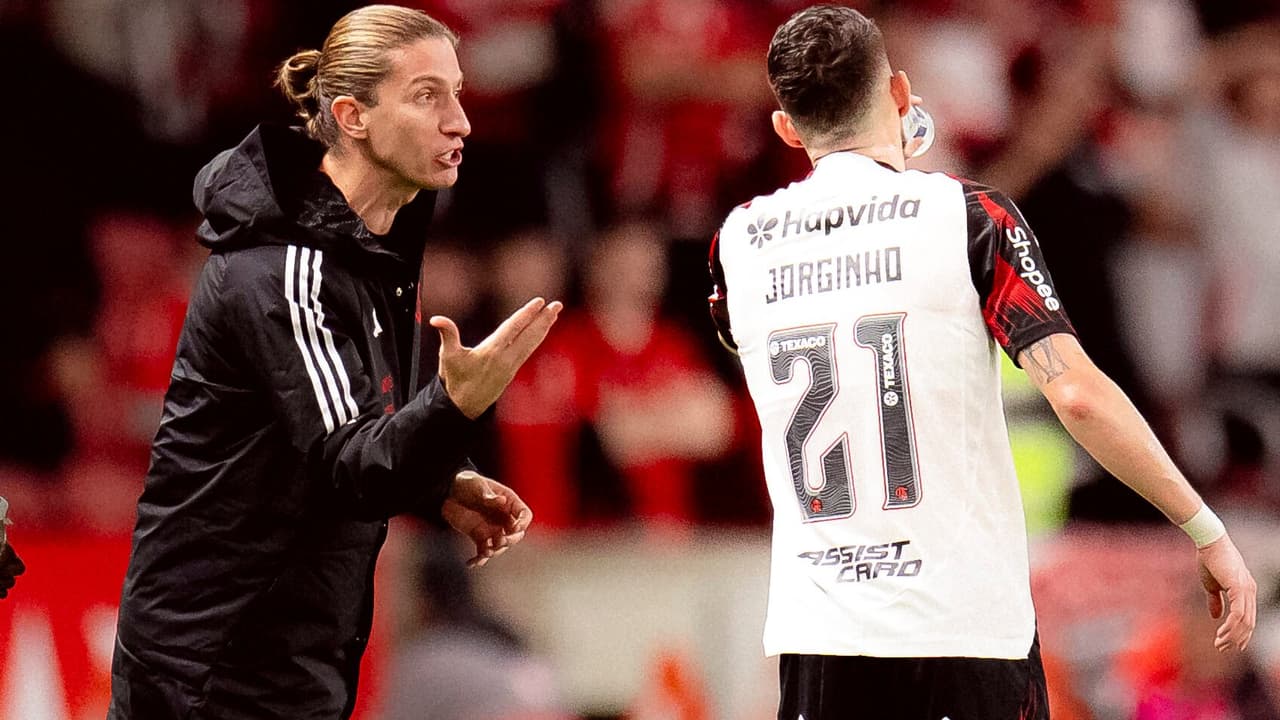Filipe Luís revela conselho valioso a Jorginho nos bastidores da vitória do Flamengo
