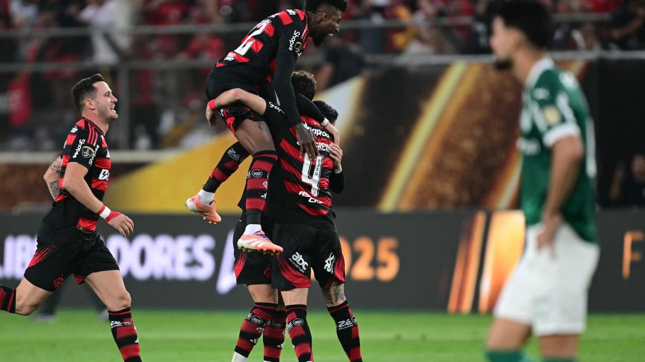 Flamengo desafia a pressão no Brasileirão após a glória na Libertadores; destaque para os próximos duelos decisivos