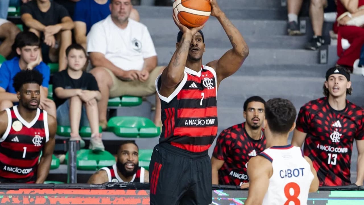 Flamengo desafia o Obras em busca de reabilitação na BCLA; saiba onde assistir ao duelo