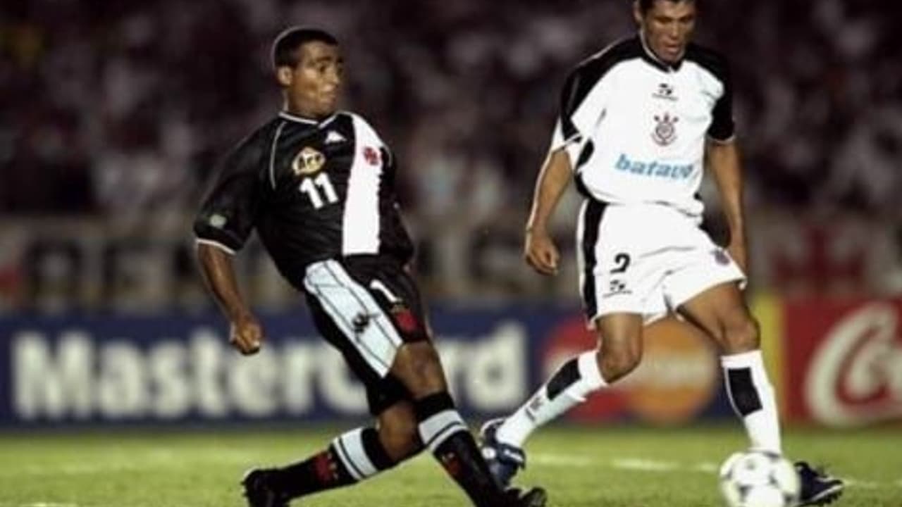 Mundial de 2000: Vasco e Corinthians em campo, duas torcidas mobilizadas e rivalidade à flor da pele