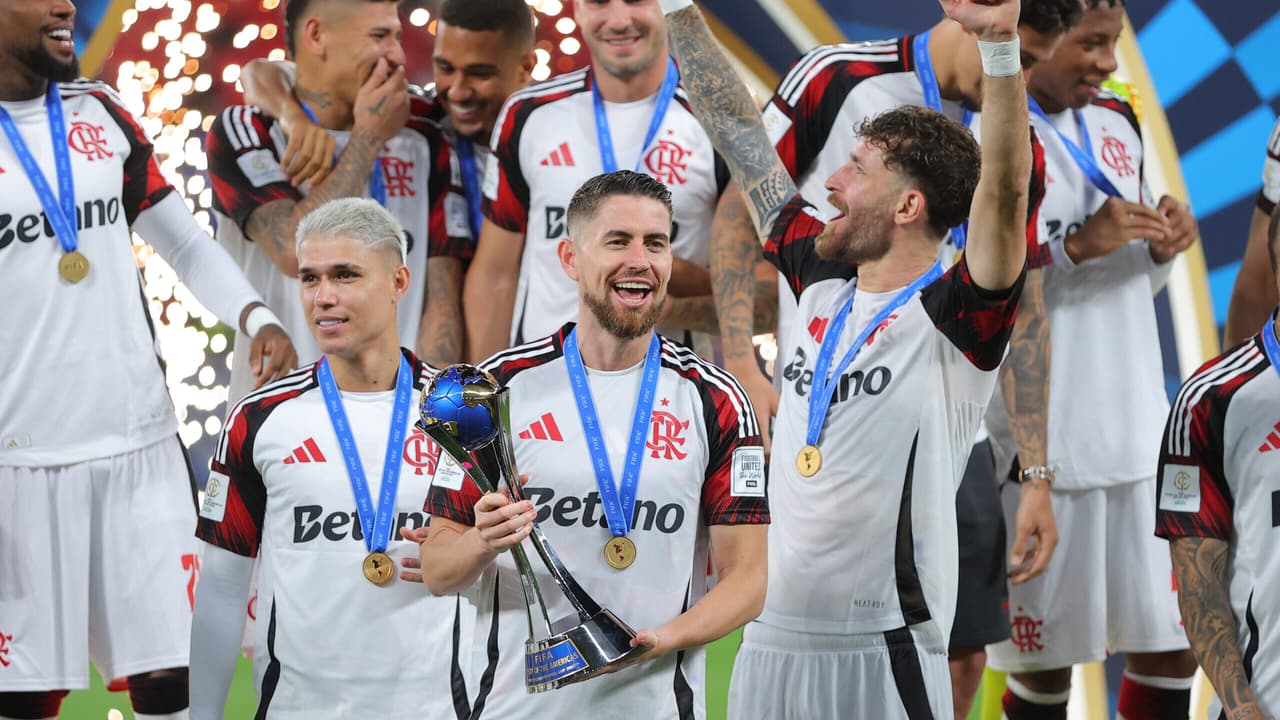 Jorginho elogia PSG e desafia Flamengo a ultrapassar limites após derrota em jogo decisivo