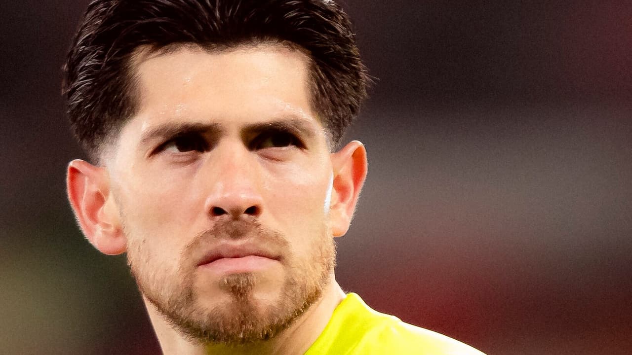 Após falhas em PSG x Flamengo, Rossi se torna alvo de críticas e tenta justificar atuação no jogo