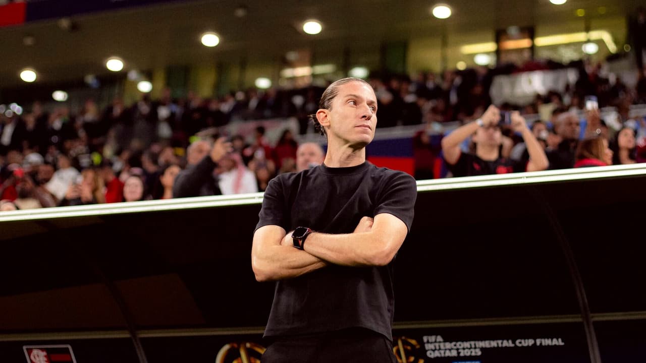 Flamengo e Filipe Luís negociam renovação, mas impasse persiste; futuro do lateral em jogo