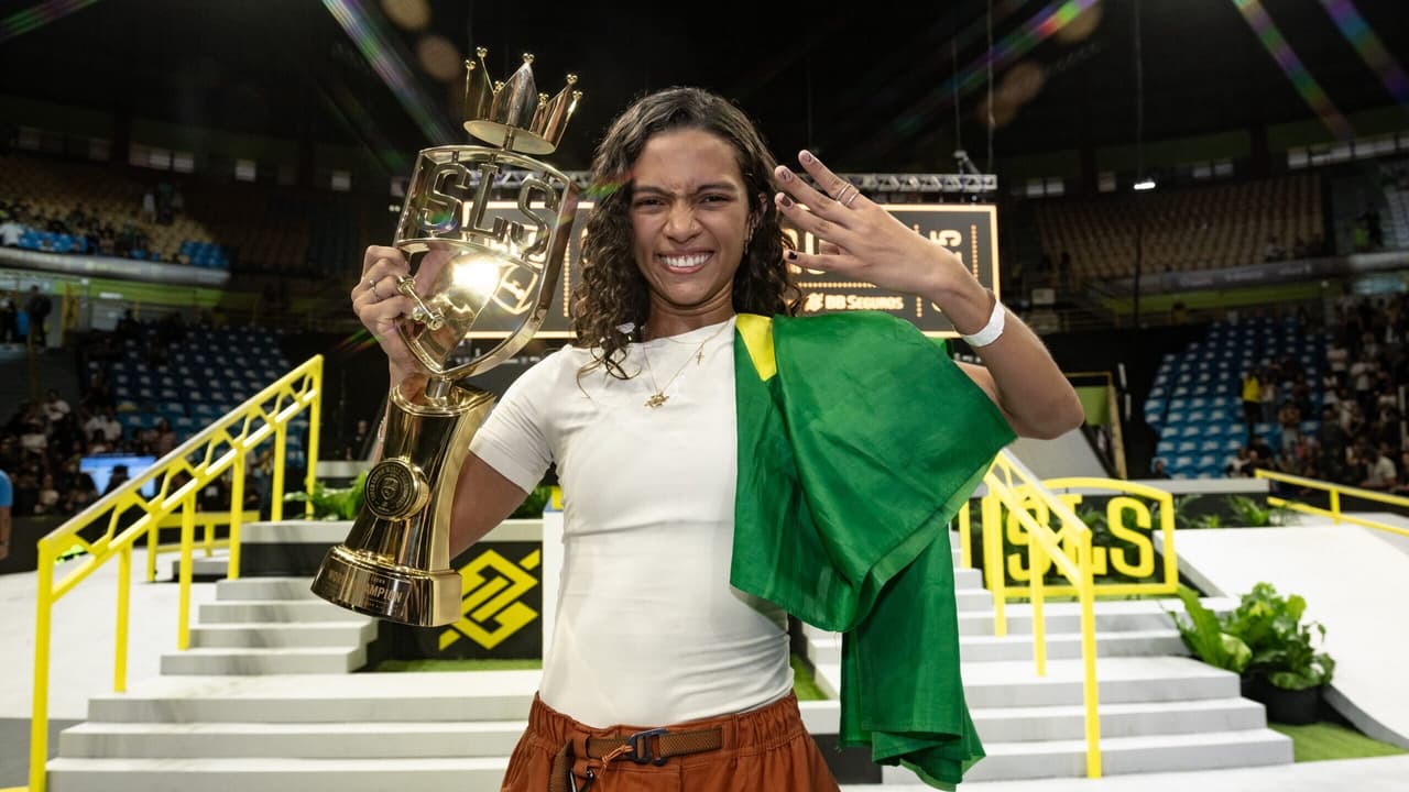 Rayssa Leal se emociona e celebra título do Corinthians na Copa do Brasil após vitória emocionante
