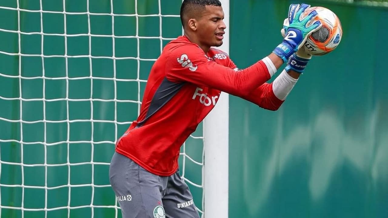 Palmeiras define pré-lista da Copinha com Benedetti e talentos da base em jogo decisivo