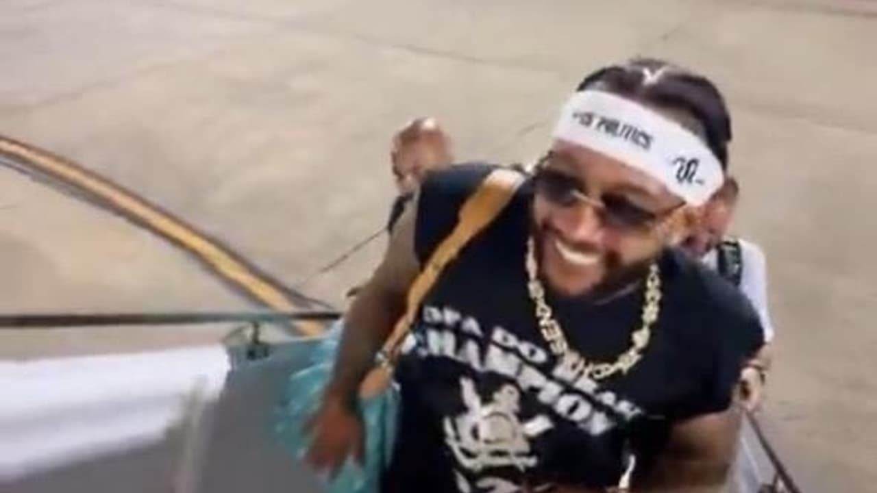 Memphis faz crítica contundente à política do Corinthians após conquistar o título da Copa do Brasil