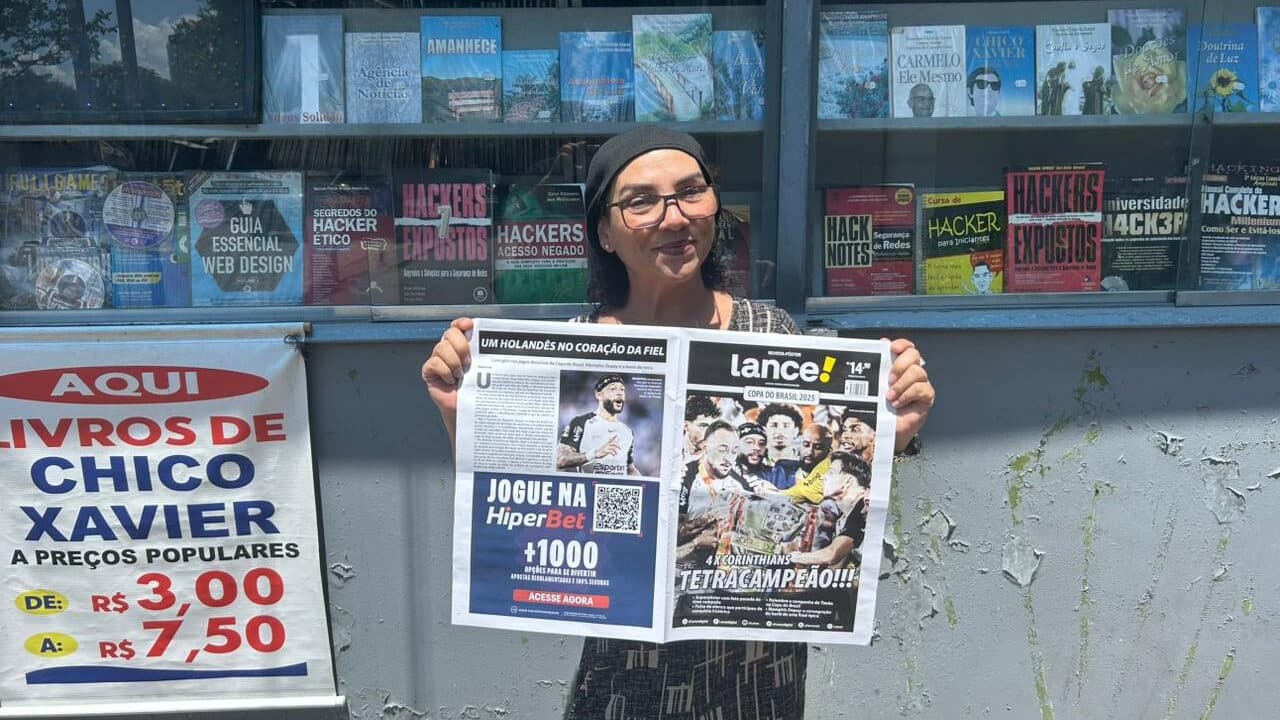 Corinthians celebra título histórico: torcedores reagem à edição especial do LANCE!