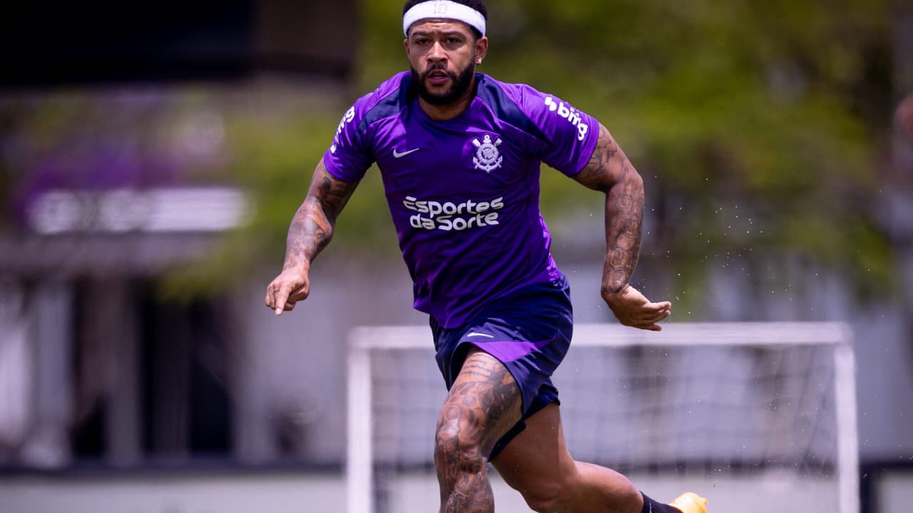 Golaço em treino provoca explosão de alegria em Memphis; veja a reação do atacante do Corinthians!