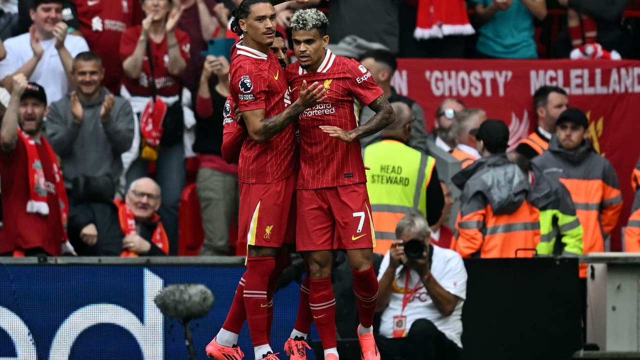 Após incômodo, torcedores do Flamengo pressionam ex-estrela do Liverpool: Vem ser feliz