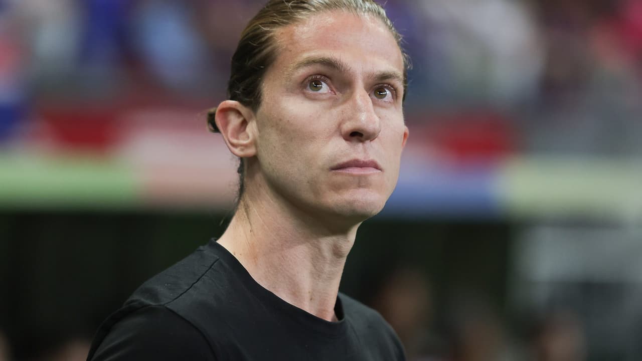 Filipe Luís revela escalação do Flamengo, que desafia Ceará em jogo decisivo na Série A