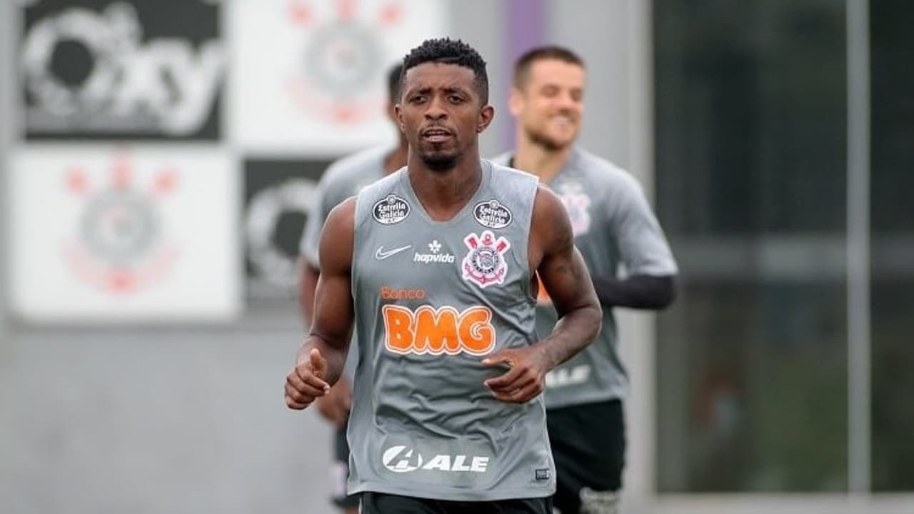 Corinthians é condenado a quitar R$ 5 milhões para Jonathan Cafu após impasse judicial
