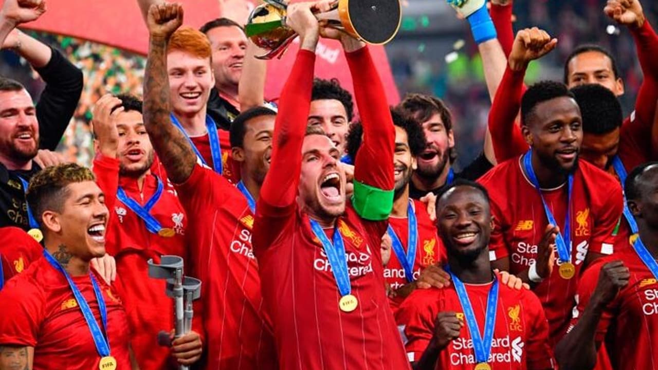 Flamengo no radar: torcedores assistem à partida do Mundial enquanto esperança renasce contra o Pyramids