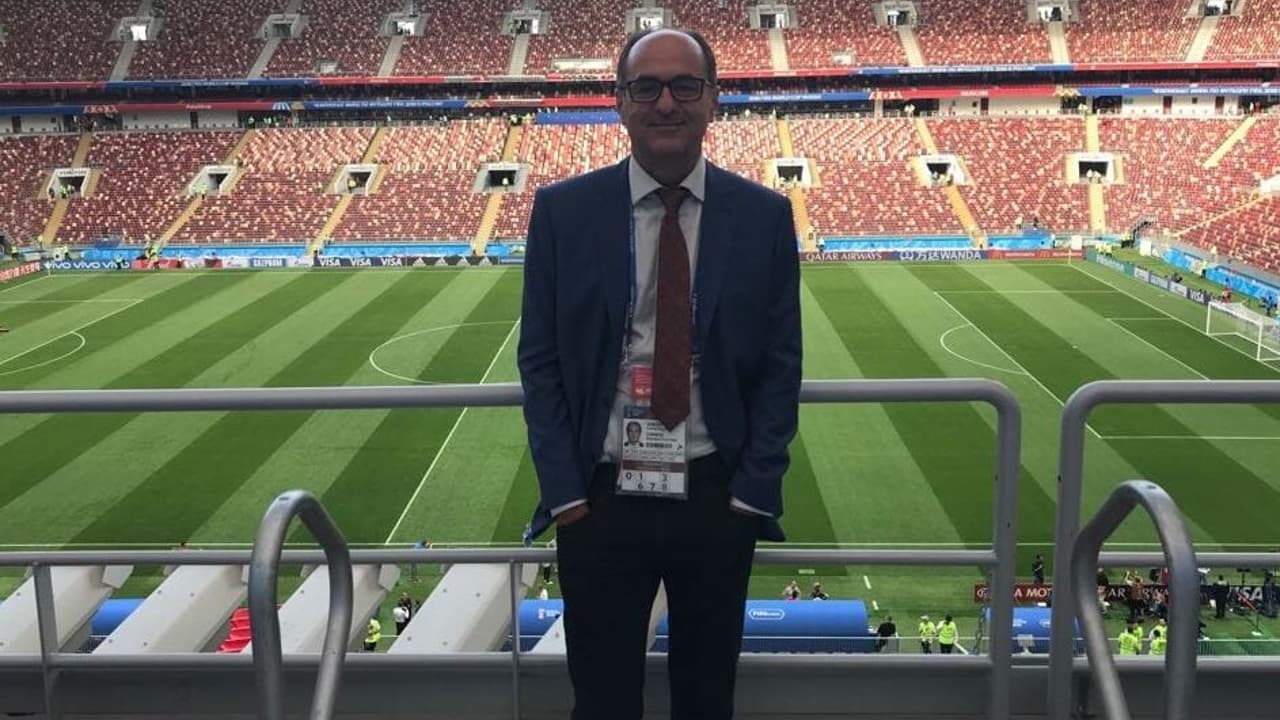 Erro crucial na arbitragem: Simon contesta decisão em PSG x Flamengo e reacende polêmica no Mundial