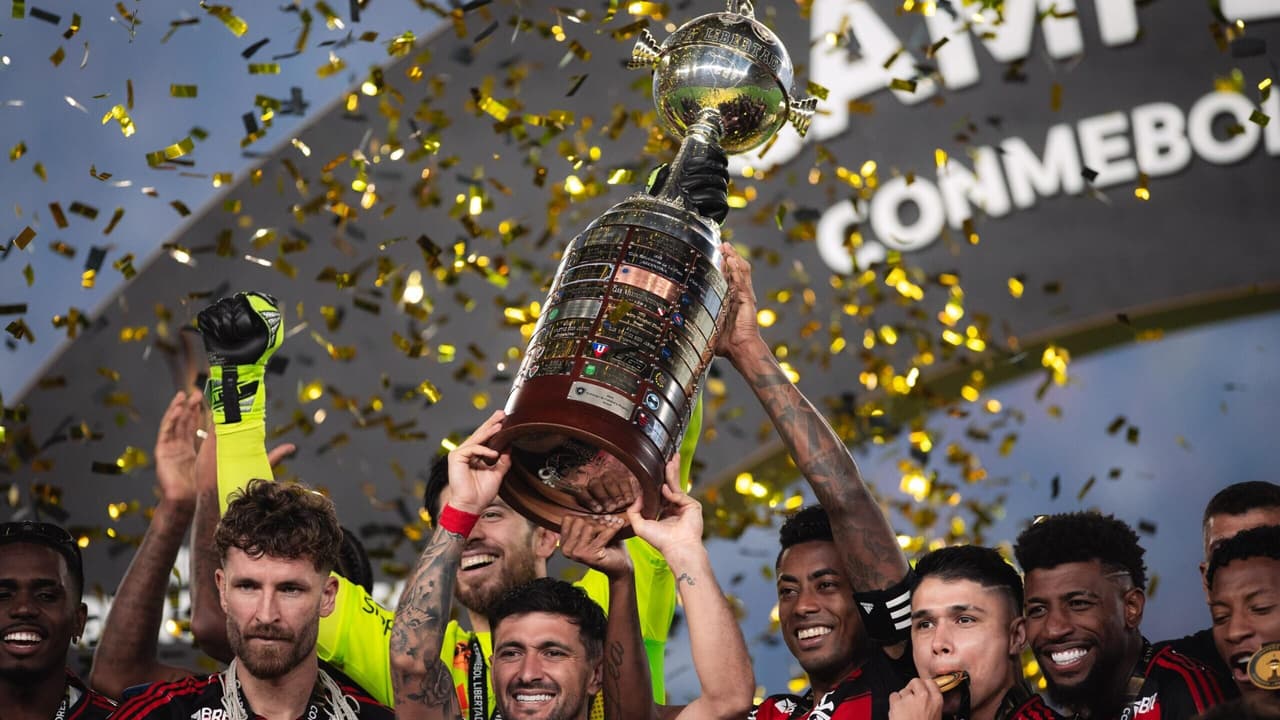Conmebol define datas e locais da Recopa: Flamengo e Lanús se preparam para duelo decisivo